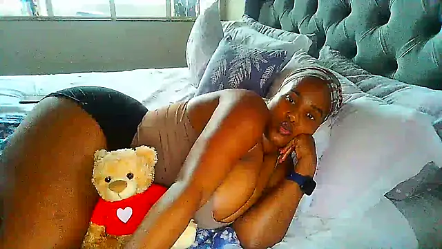 Snapshot of Charlie-Crawford chatting on March 1, 4:11 pm Charlie-Crawford online show from March 1, 4:11 pm