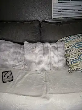 1Topgyal online show from December 6, 2:35 am