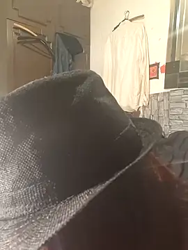 Snapshot of dominatrixredsonyja chatting on December 4, 6:39 pm dominatrixredsonyja online show from December 4, 6:39 pm