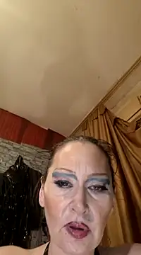 Snapshot of dominatrixredsonyja chatting on February 15, 2:58 am dominatrixredsonyja online show from February 15, 2:58 am