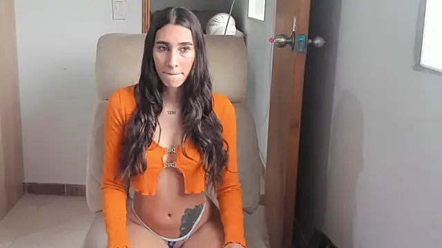 Snapshot of ZoeStewart chatting on March 4, 8:38 pm ZoeStewart online show from March 4, 8:38 pm