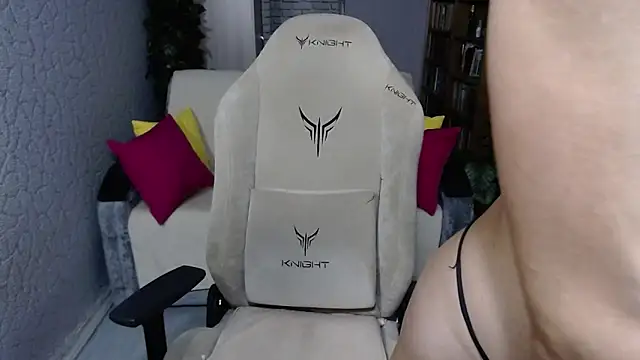 lillit  gold online show from October 9, 2:26 pm