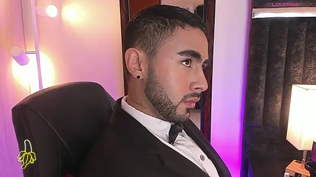 ItsMeEros online show from November 14, 11:35 pm