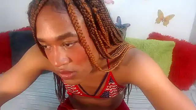 Snapshot of dirtydolltsx chatting on January 31, 4:25 am dirtydolltsx online show from January 31, 4:25 am