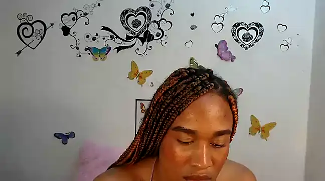 Snapshot of dirtydolltsx chatting on February 4, 7:33 pm dirtydolltsx online show from February 4, 7:33 pm