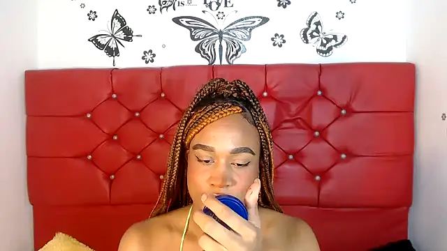 Snapshot of dirtydolltsx chatting on March 1, 7:19 am dirtydolltsx online show from March 1, 7:19 am