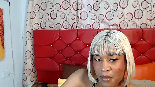 Snapshot of dirtydolltsx chatting on November 22, 6:45 am dirtydolltsx online show from November 22, 6:45 am