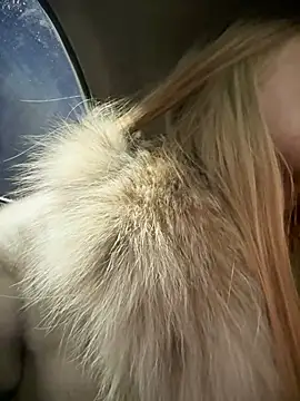 pinkstar  online show from December 12, 10:02 am