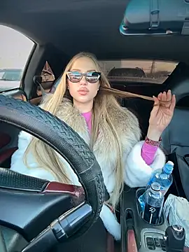 pinkstar  online show from December 25, 6:09 am