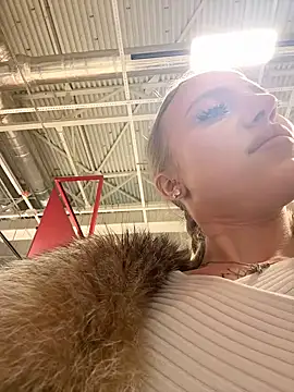 pinkstar  online show from January 29, 7:57 am