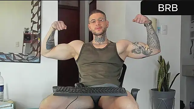  jamesleandros1 online show from January 18, 2:10 pm