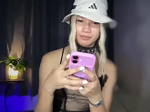 bigcock maria online show from January 8, 8:44 pm