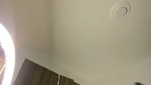 Snapshot of CharlotteAngelss_ chatting on February 15, 2:33 pm CharlotteAngelss online show from February 15, 2:33 pm