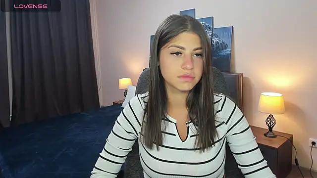 MaryMayson online show from February 14, 3:47 pm