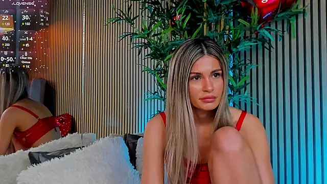 Snapshot of Avril_Cyrus chatting on February 17, 2:15 pm Avril Cyrus online show from February 17, 2:15 pm