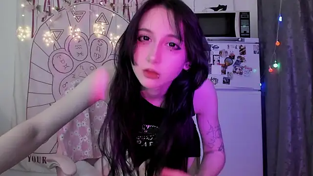 Holy420lolii online show from January 17, 5:16 pm