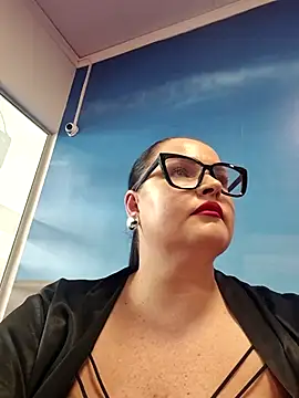 GeorgiaLerox online show from April 17, 12:52 pm