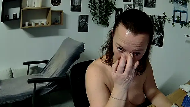 AnyaKreyxh online show from February 23, 6:45 pm