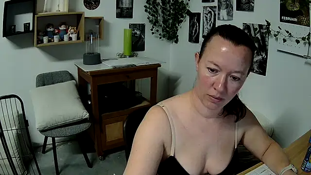 AnyaKreyxh online show from February 15, 12:58 pm