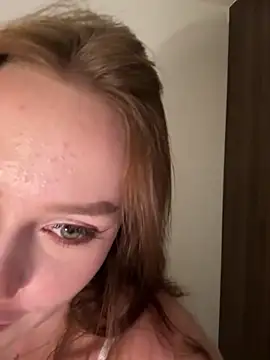 Snapshot of Meow_Sophie chatting on October 6, 11:51 am Meow Sophie online show from October 6, 11:51 am