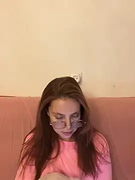 lovebellagrey online show from December 22, 7:55 pm