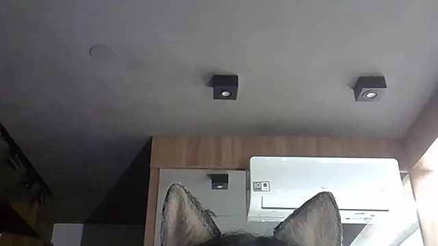 Skinny-Kitten online show from November 5, 3:39 am