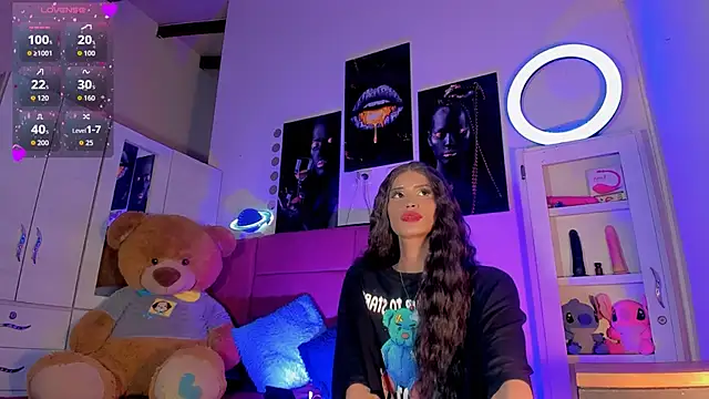 Snapshot of alexia_corleoni chatting on September 22, 6:48 am alexia corleoni online show from September 22, 6:48 am