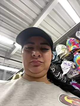 Abril Luv online show from March 15, 4:43 pm