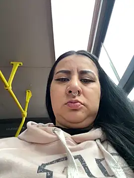 Abril Luv online show from May 30, 10:56 am