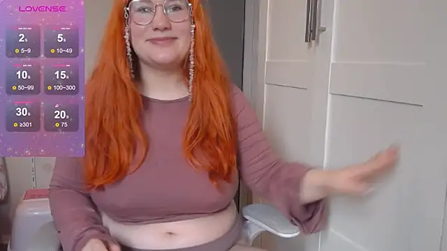 FluffyRainbowKity online show from November 17, 11:05 am