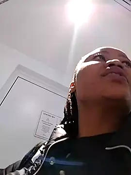 Snapshot of CancerGodessX chatting on March 3, 8:27 am CancerGodessX online show from March 3, 8:27 am