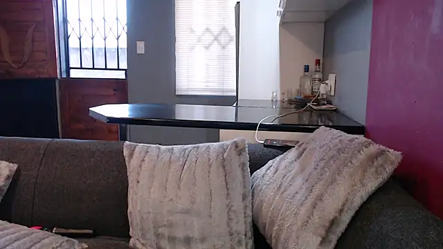 Snapshot of CancerGodessX chatting on March 22, 4:24 am CancerGodessX online show from March 22, 4:24 am