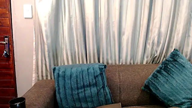 Snapshot of CancerGodessX chatting on November 26, 9:16 pm CancerGodessX online show from November 26, 9:16 pm