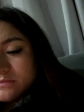 Snapshot of LuceroRm chatting on November 19, 6:24 am LuceroRm online show from November 19, 6:24 am