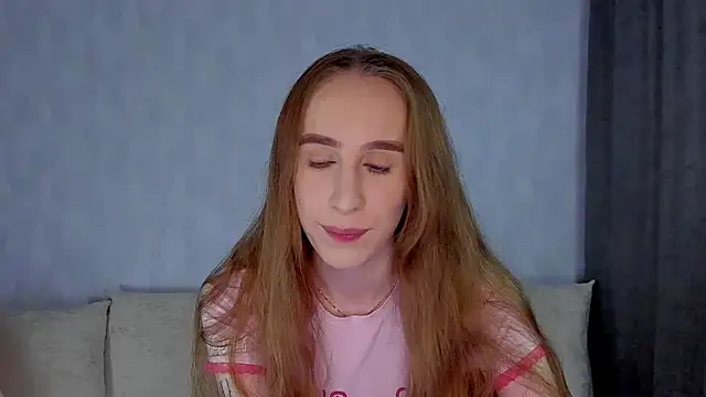 Snapshot of _mira_cle_ chatting on November 4, 11:26 pm mira cle online show from November 4, 11:26 pm