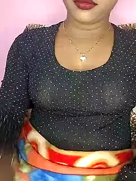 Snapshot of ANGE-MOU chatting on February 1, 7:23 pm ANGE-MOU online show from February 1, 7:23 pm