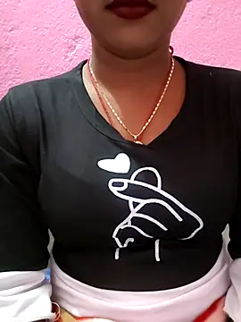 Snapshot of ANGE-MOU chatting on February 21, 12:38 am ANGE-MOU online show from February 21, 12:38 am