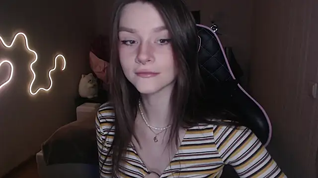 jeann elsaa online show from December 22, 10:58 pm