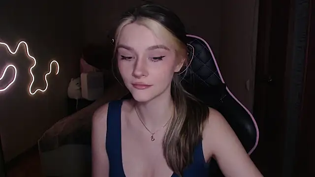 jeann elsaa online show from January 22, 11:21 pm