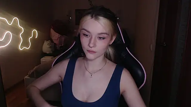 jeann elsaa online show from January 28, 2:11 am