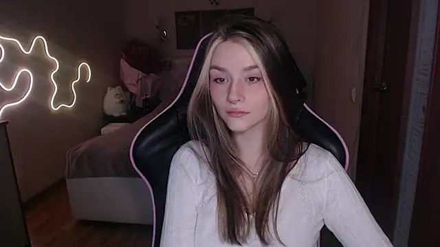 jeann elsaa online show from February 2, 6:04 am