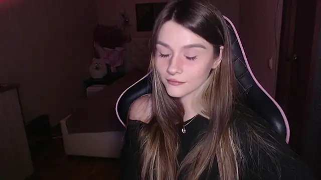 jeann elsaa online show from September 20, 8:32 pm