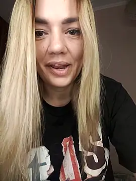 KrissSexi online show from September 9, 4:23 am