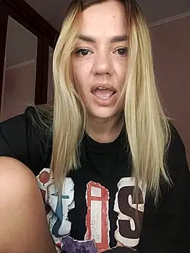 KrissSexi online show from September 14, 9:30 am