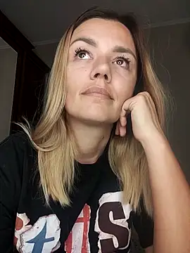 KrissSexi online show from October 6, 2:58 pm