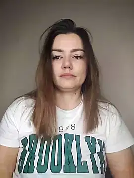 KrissSexi online show from March 6, 4:31 am