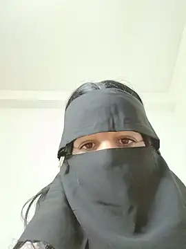 Snapshot of KHALIJIA-ARABIA-couple chatting on November 20, 8:08 pm KHALIJIA-ARABIA-couple online show from November 20, 8:08 pm