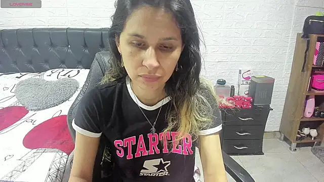 lauren ashlee online show from January 6, 2:25 pm