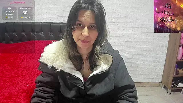 lauren ashlee online show from February 1, 5:16 pm