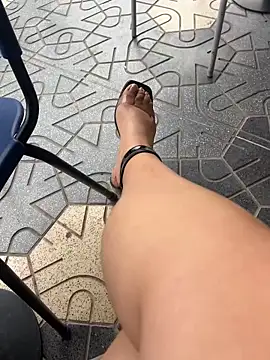 Snapshot of Insane_Issa chatting on March 13, 9:48 pm Insane Issa online show from March 13, 9:48 pm